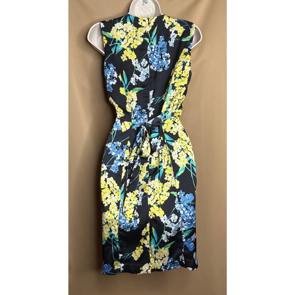 Slate & Willow Polka Dot Floral Mixed Print Dress 2 - Picture 7 of 8